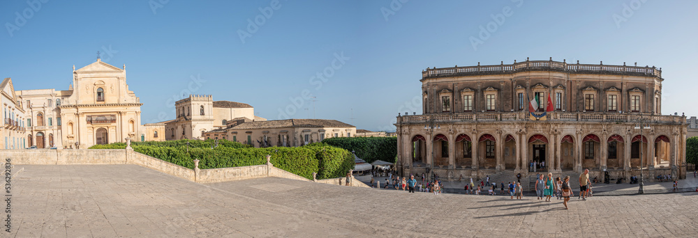 Extra wide view of the Duomo Square in Noto