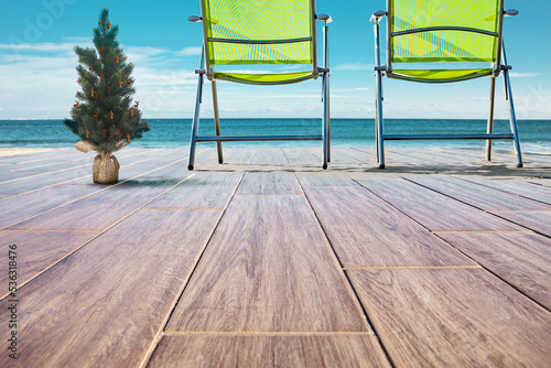 Kleiner Weihnachtsbaum am Strand