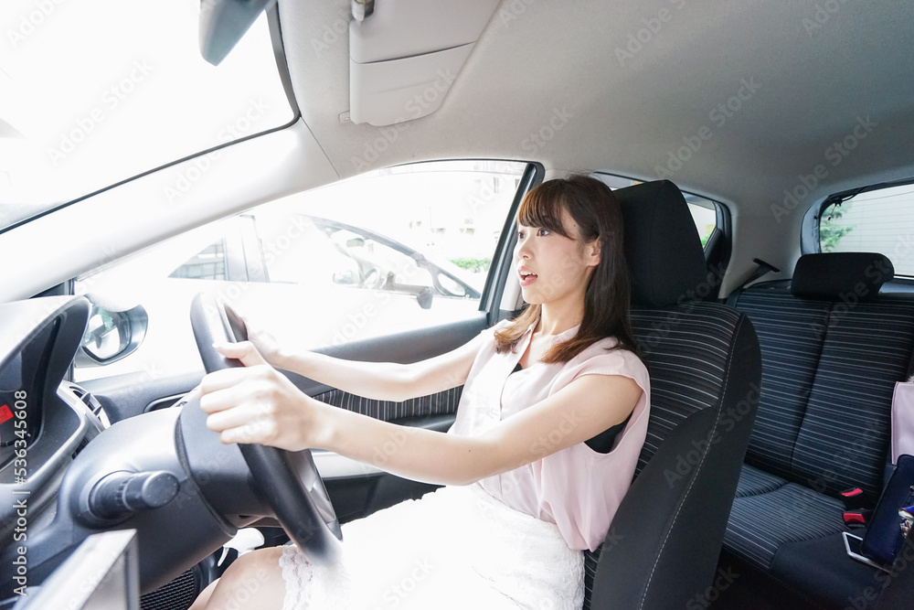 Fototapeta premium 交通事故・危険運転イメージ
