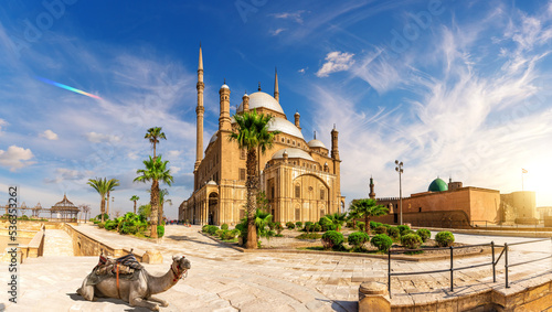 Obraz na płótnie The Great Mosque of Muhammad Ali Pasha or Alabaster Mosque in the Citadel, Cairo, Egypt w salonie