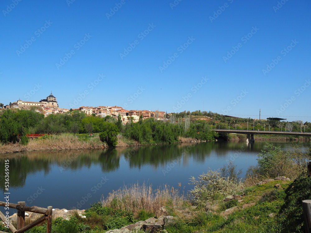 Toledo, ciudad amurallada de Castilla La Mancha. España. Toledo, ciudad amurallada de Castilla La Mancha. España.