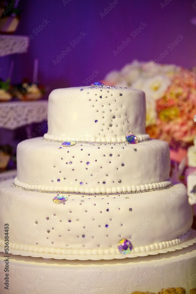 Elegant cake for wedding celebration Elegant cake for wedding celebration