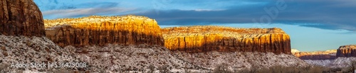 cliffs of Capitol Reef National park