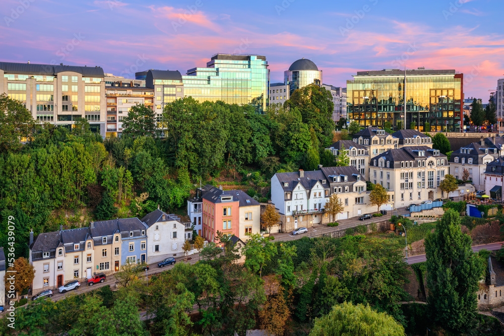 Fototapeta premium Old and modern architecture in Luxembourg city