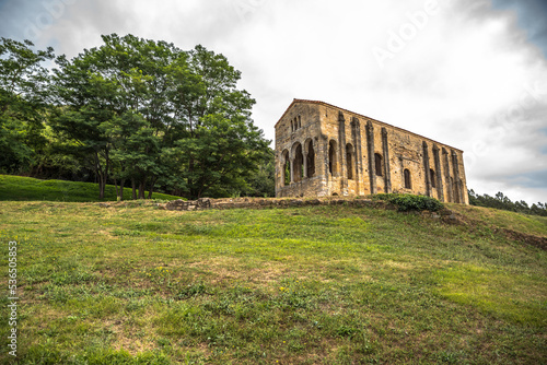Santa María del Naranco, Oviedo