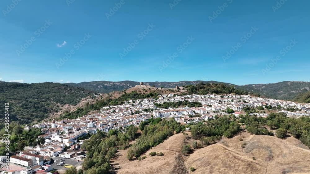 vistas del bonito municipio de Jimena de la Frontera en la provincia de Cádiz, España vistas del bonito municipio de Jimena de la Frontera en la provincia de Cádiz, España