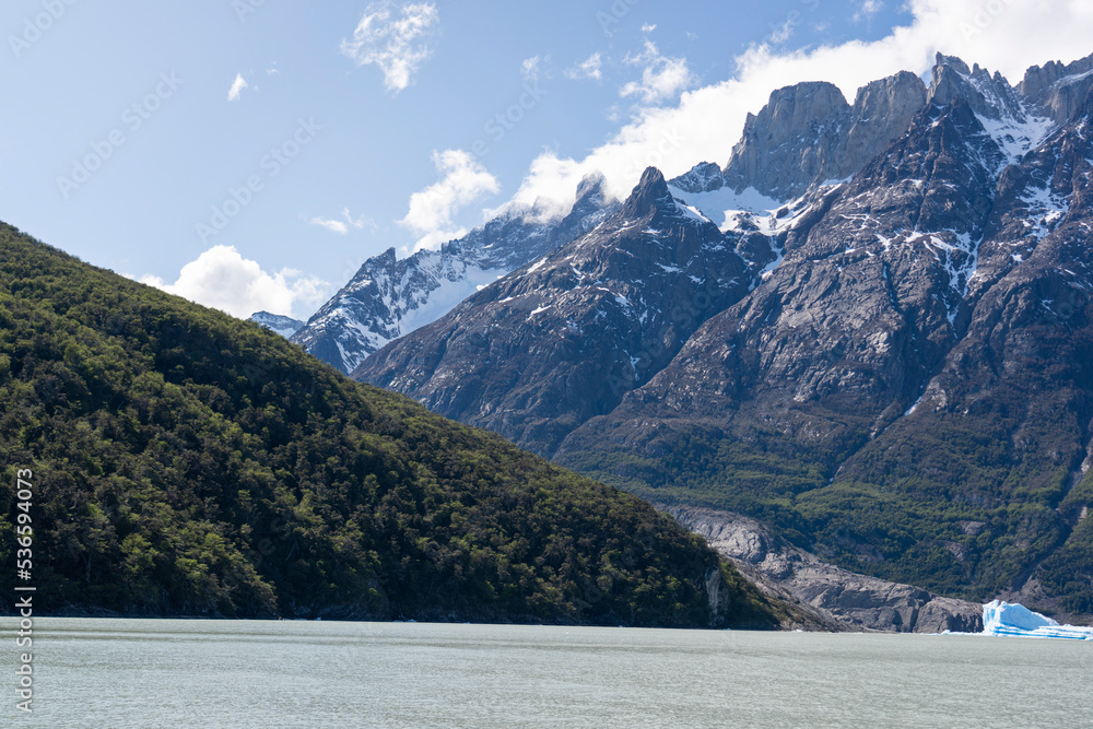 Fototapeta premium Los Andes mountain range