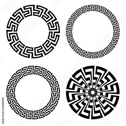 Foto A set of round ornaments with a meander