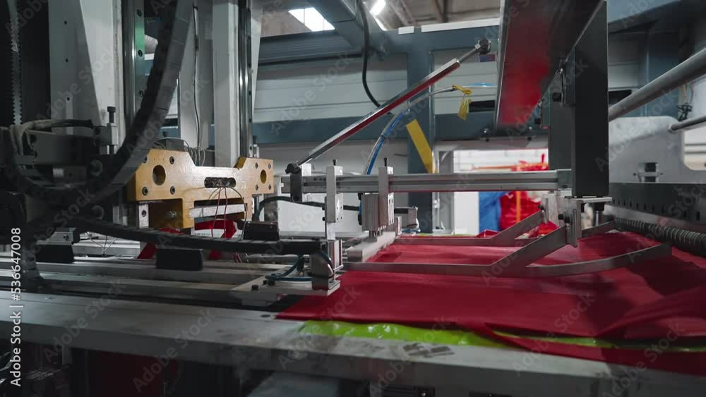 Automated manufacturing process of the ecofriendly shopping bags at