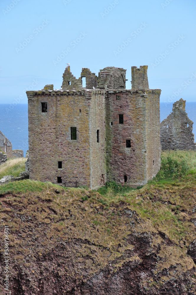 Dunnotar castle wild and beautiful