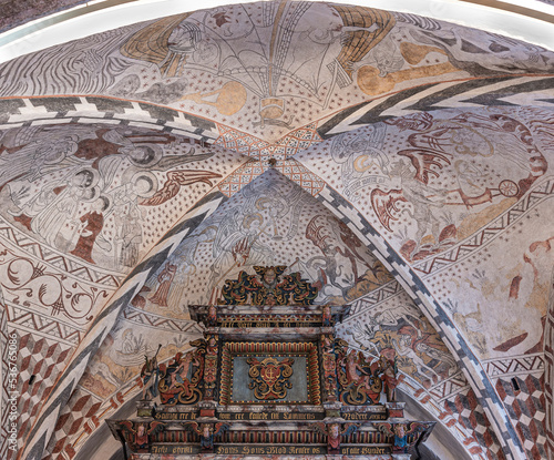 gothic wall-paintings in the waults above the altar in Kirke Hyllinge Church