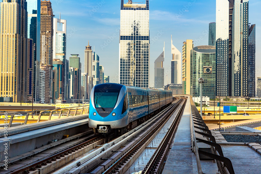 Obraz premium Metro railway in Dubai