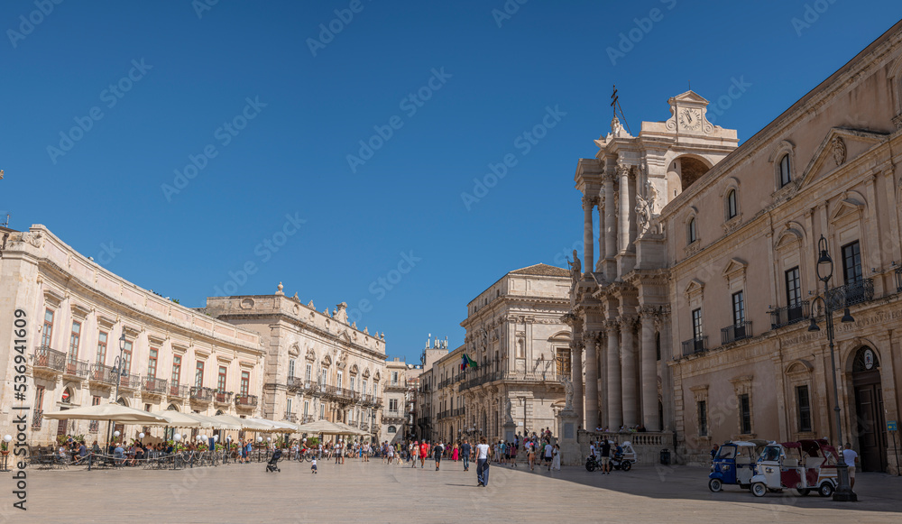 wide angle view of Piazza Duomo in Ortigia with splendid historical buildings