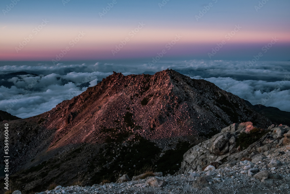 Fototapeta premium 美しい夜明け