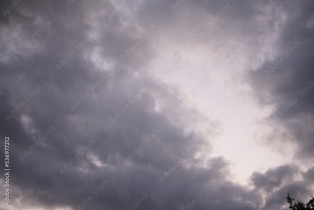 Fototapeta premium Wolken Strukturen am abendlichen Himmel