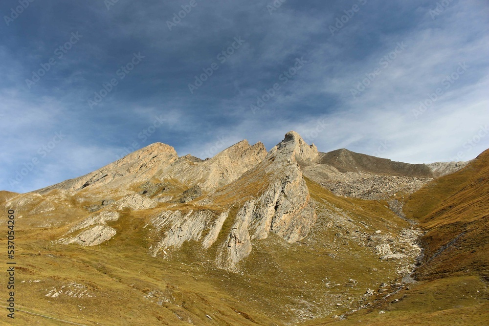 Montagne vers col Agnel- Hautes-Alpes