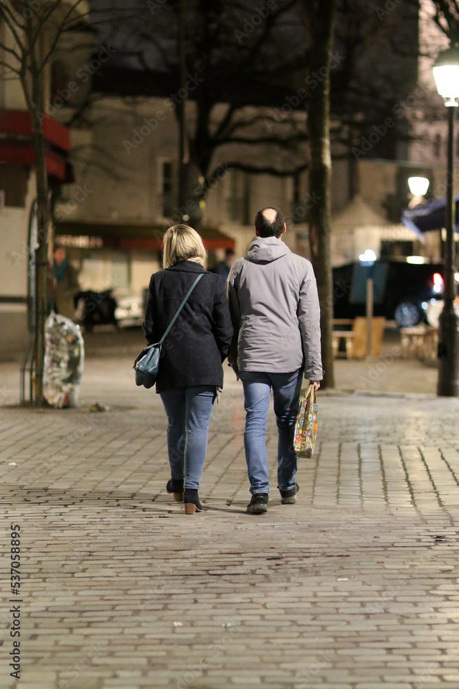 Paris - Couple à Montmartre