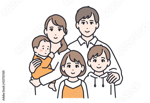 5人家族：若い夫婦と赤ちゃんと子供2人のシンプルなベクターイラスト素材