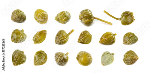 Photos Pickled Capers Isolated