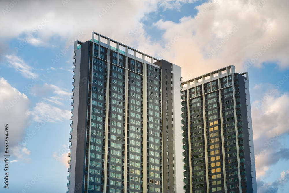Fototapeta premium Modern condominium , apartment building with blue sky background.