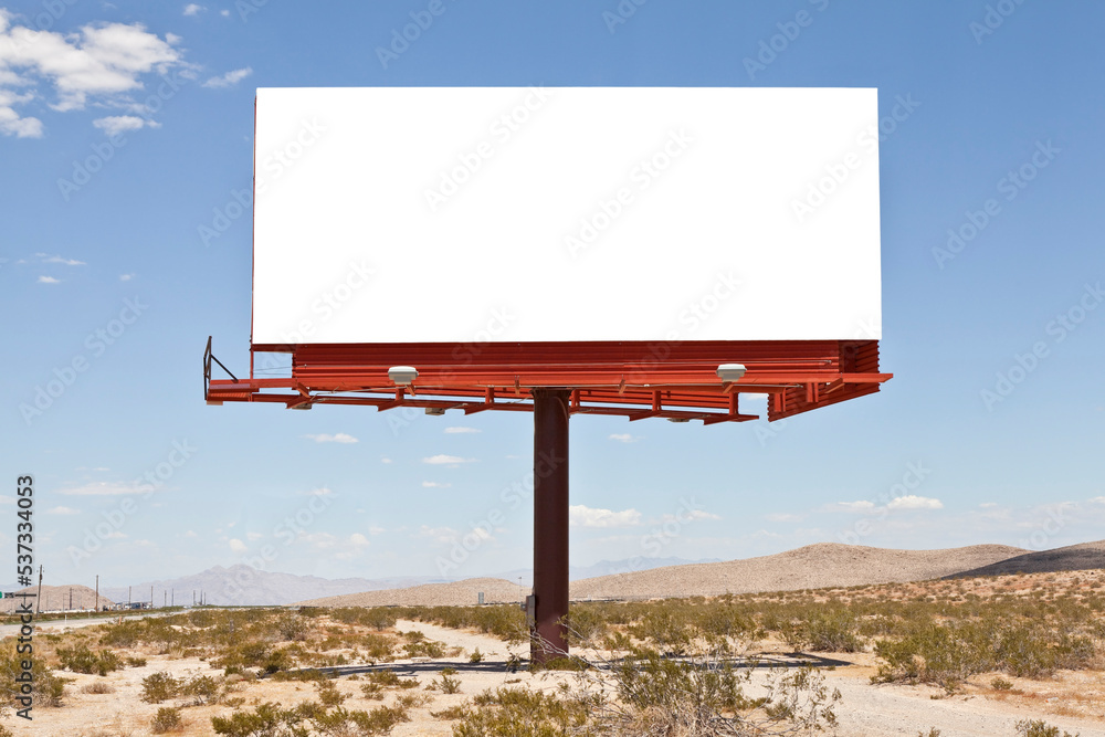 Obraz premium Blank desert billboard with cut out isolated. 