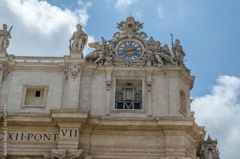 Fototapeta premium the facade of basilica of the virgin