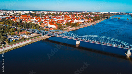 Toruń most im Piłsudskiego i Zespoł Staromiejski photo
