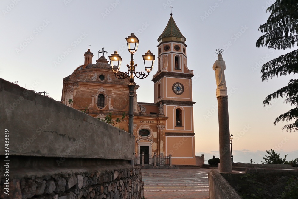 Praiano - Scorcio della Chiesa di San Gennaro all'alba