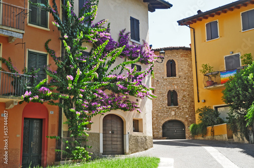Gardone Riviera - Il borgo antico  Lago di Garda  Brescia