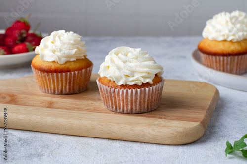 Classic cupcakes with white cream