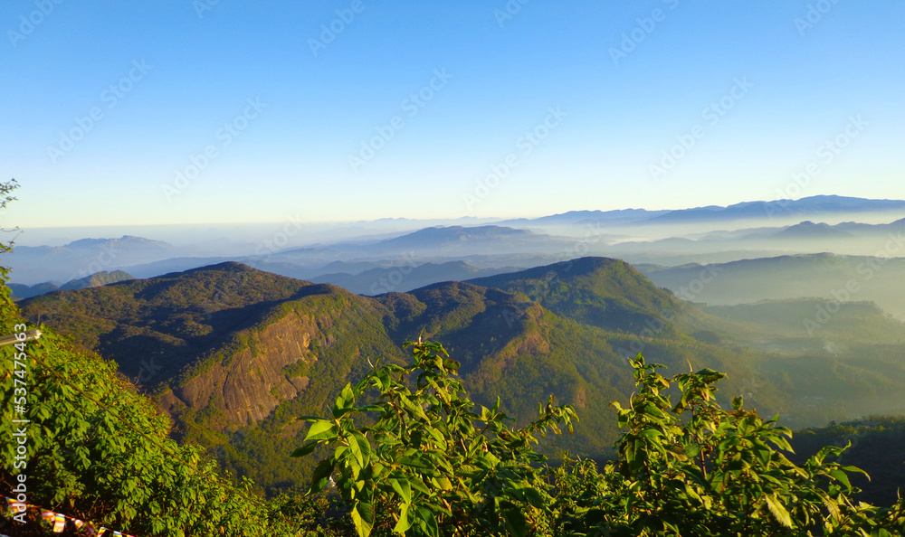 Fototapeta premium Beautiful Morning at Sri Pada or Adam's Peak, Sri Lanka.