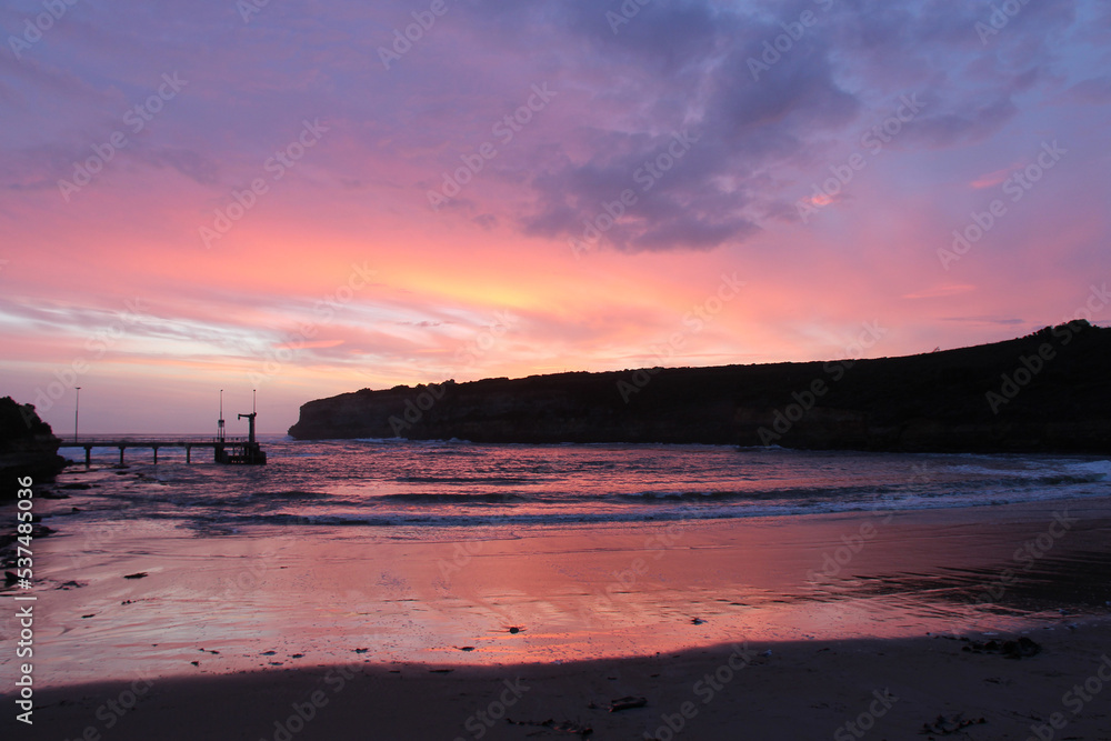 Naklejka premium australian coast at port campbell 