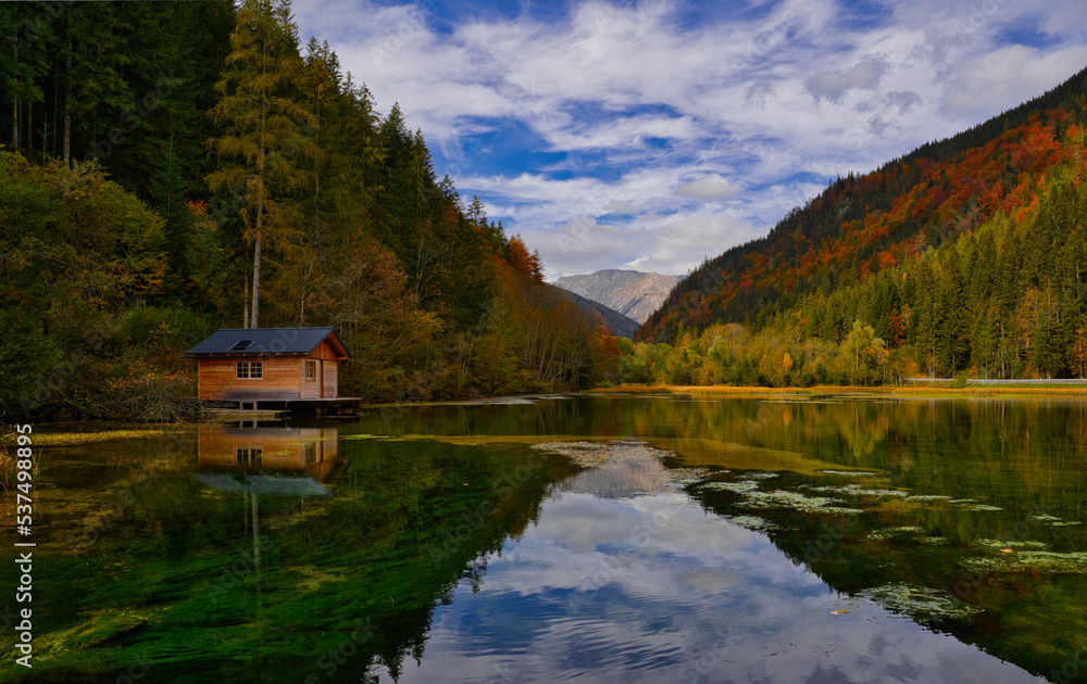 Fototapeta premium see, fluss, wasser, haus, landschaft, berg, wald, natur, herbst