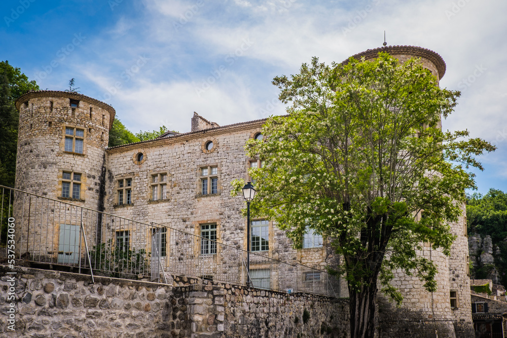 View on the Vogüé medieval castle with its stone facade and angle watchtowers in the south of France (Ardeche) View on the Vogüé medieval castle with its stone facade and angle watchtowers in the south of France (Ardeche)
