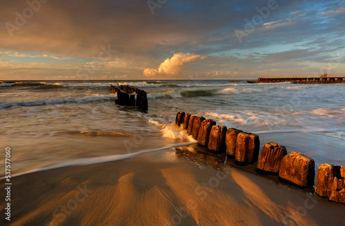 Krajobraz wybrzeża Morza Bałtyckiego, Ustronie Morskie , Polska © Konrad Uznański
