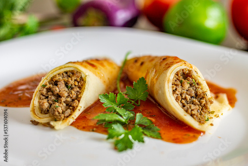 Panqueca de Carne no Prato