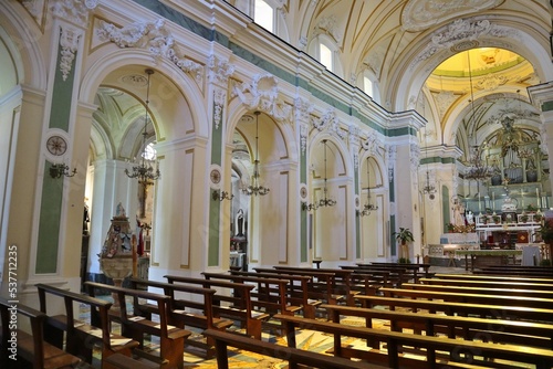 Praiano - Scorcio della navata sinistra della Chiesa di San Gennaro photo