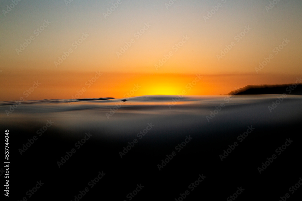 Fototapeta premium Sun over under