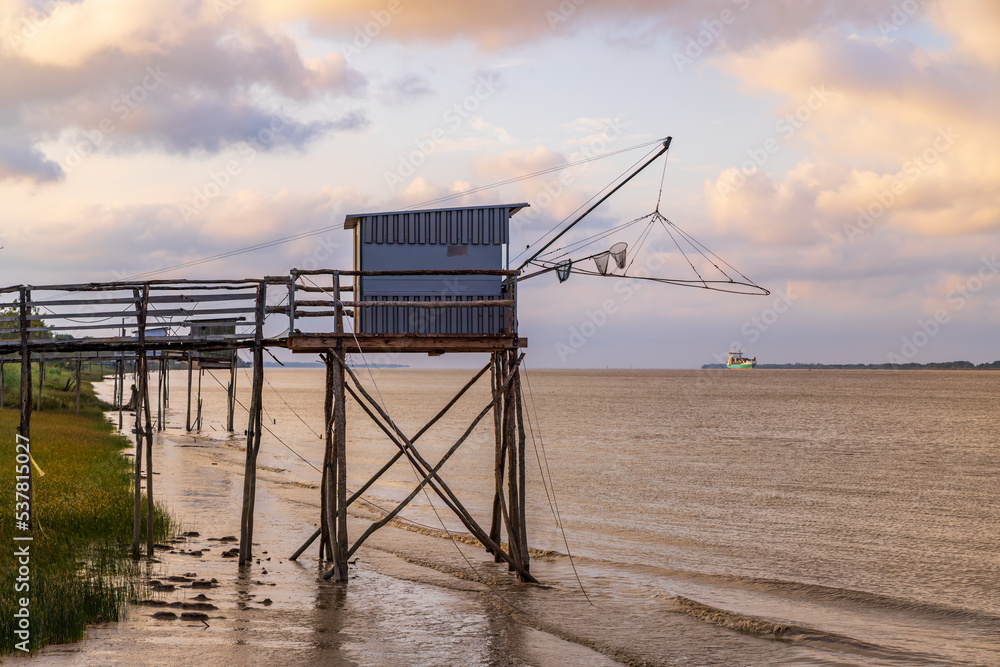 Traditional fishing hut on river Gironde, Bordeaux, Aquitaine, France