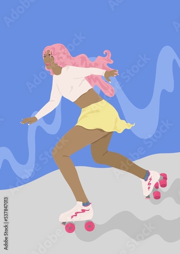 Foto Woman rollerskating down the street