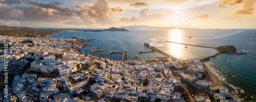 Fotografie, Obraz Aerial landscape panorama of the city with the old castle and port of Naxos isla