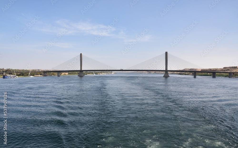 Most na rzece Nil 