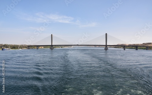 Most na rzece Nil 