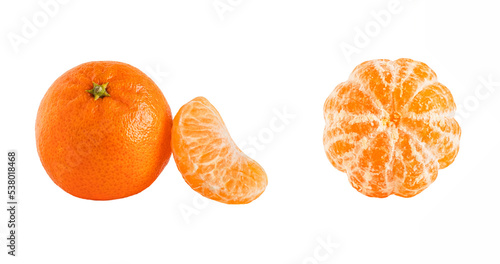 Valokuva Set of tangerine or clementine with slices and peeled orange fruit isolated on w