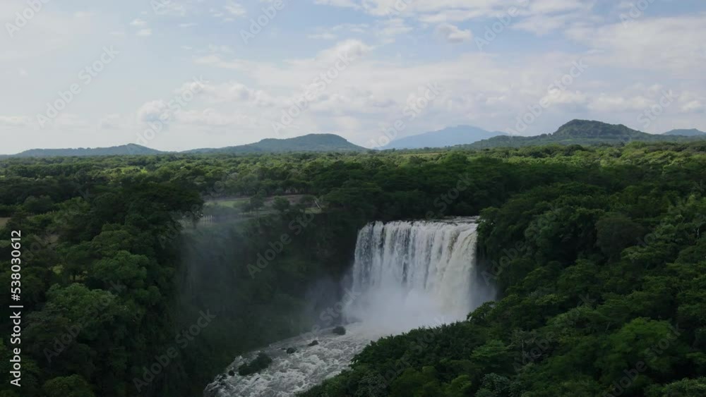Eyipantla Falls is a waterfall located in the Los Tuxtlas region of southern Veracruz in Mexico. It is forty meters wide and fifty meters tall and is the largest waterfall in the region. Eyipantla Falls is a waterfall located in the Los Tuxtlas region of southern Veracruz in Mexico. It is forty meters wide and fifty meters tall and is the largest waterfall in the region.