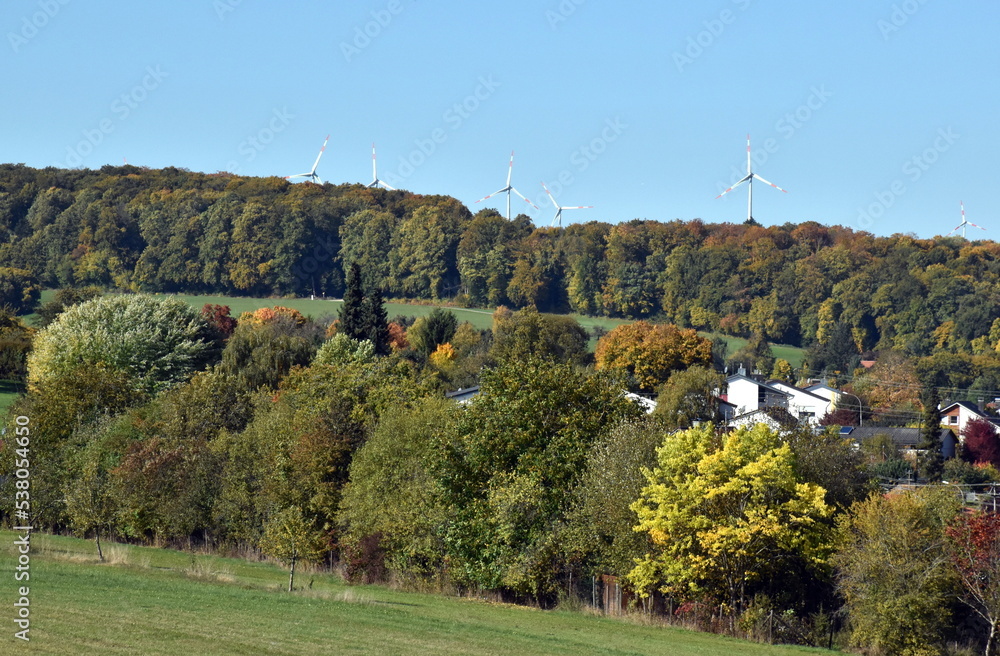Blick auf Steinheim am Albuch im Herbst