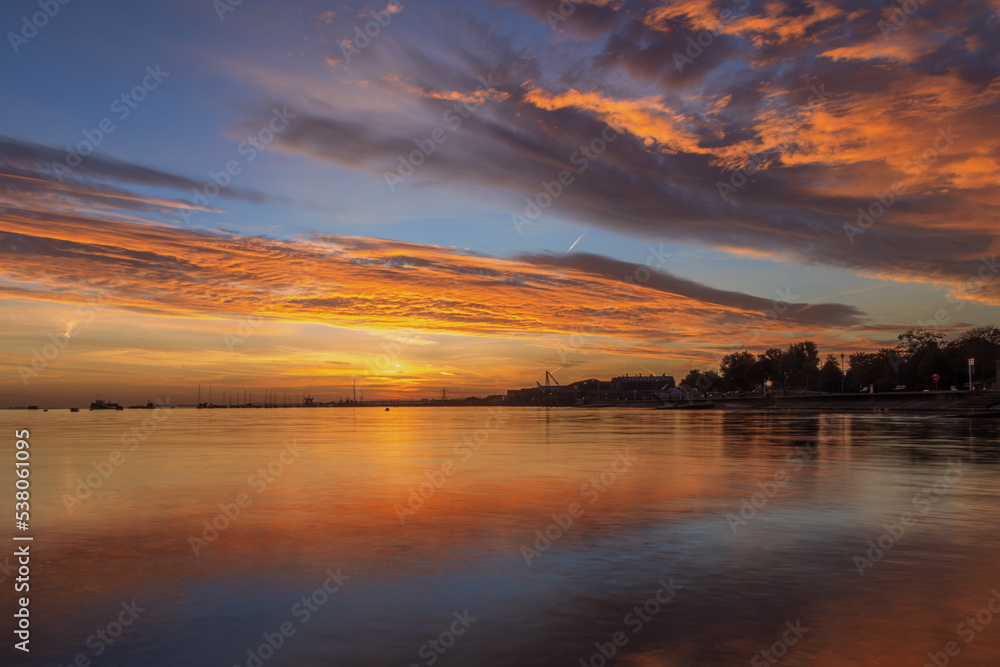 Sunrise over the Thames at Gravesend