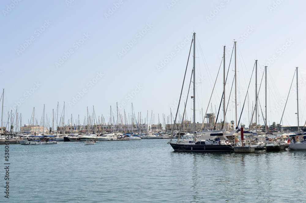 Fototapeta premium boats in the harbor