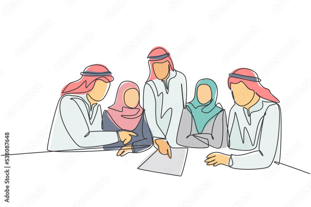 One continuous line drawing of young muslim businesspeople discussing deal project together while team meeting. Islamic clothing shemag, scarf, hijab. Single line draw design vector illustration