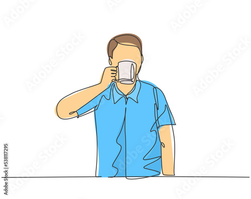 One continuous single line drawing of young happy employee worker enjoy drinking a mug of great taste hot fresh espresso coffee. Drinking coffee or tea concept cartoon design vector illustration